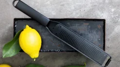 Black sheep Zester Reibe