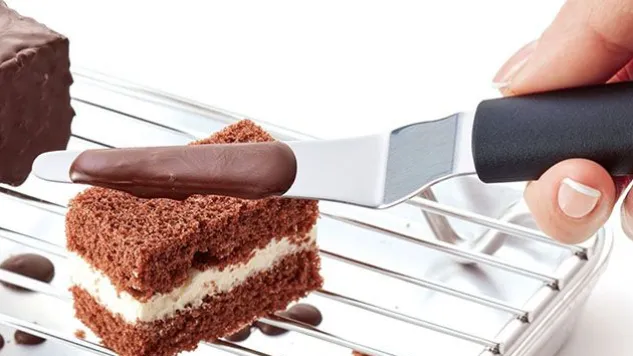 Confiseriepalette gewinkelt spitz