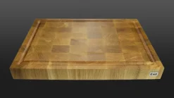 Hackblock mit Saftrinne