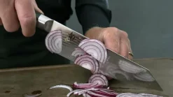 Kiritsuke mit Präzisionsschleifgerät