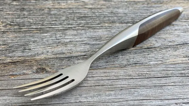 Schweizer Steakgabel Walnuss